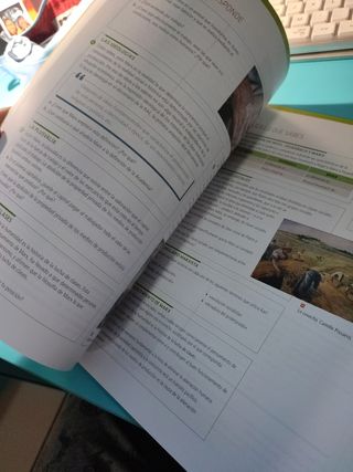 Libro de filosofía de segundo de bachillerato.