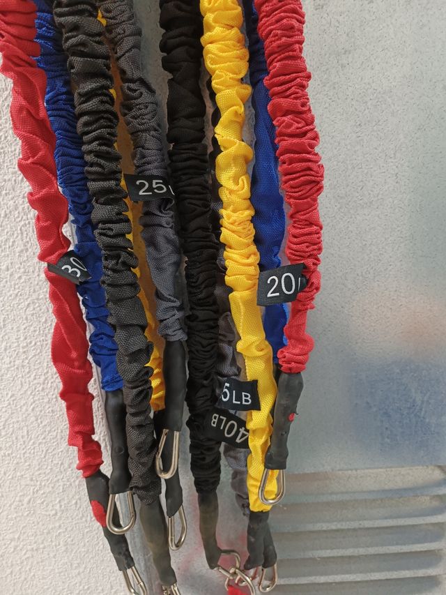 Set de cuerdas con pesos y agarres variados