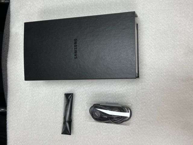 SAMSUNG GALASY  S9