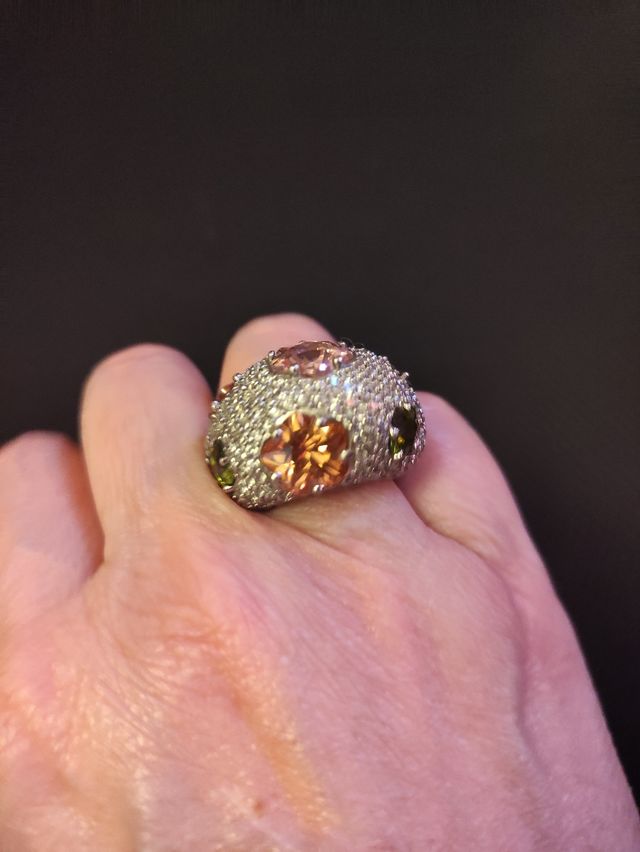 Precioso anillo de plata 