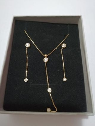 cadena y pendientes oro 18k / 750 nueva a estrenar