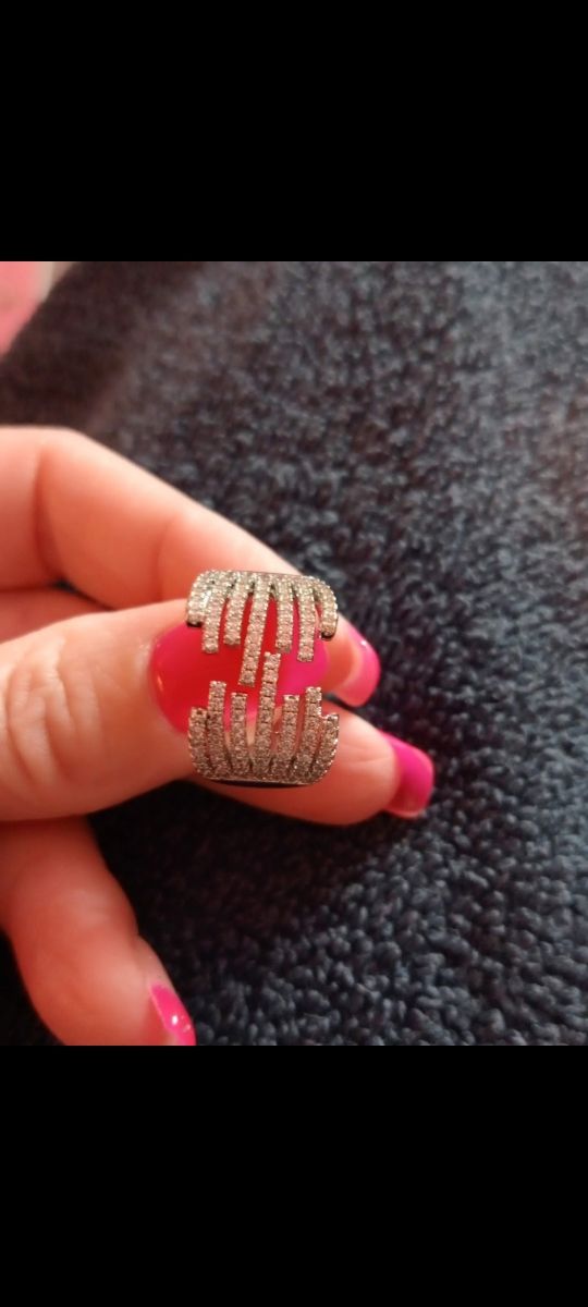 ANILLO DE ACERO INOXIDABLE HIPOALERGÉNICO