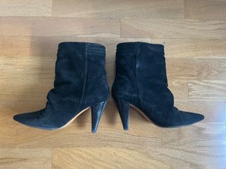 Botines ante negro. T37. Hoss Intropia.