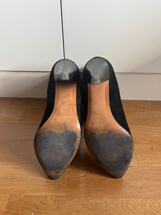 Botines ante negro. T37. Hoss Intropia.