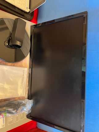 Asus pc 1001 Px y monitor Acer K222HQL