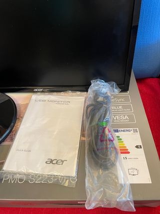 Asus pc 1001 Px y monitor Acer K222HQL