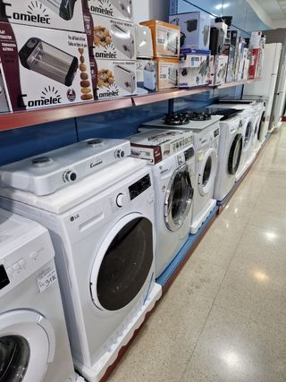 apparecchi con piccoli difetti estetici.