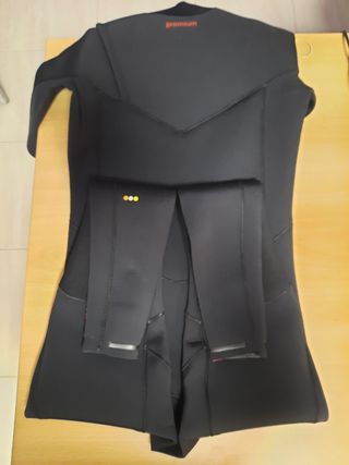 Traje de neopreno a estrenar 