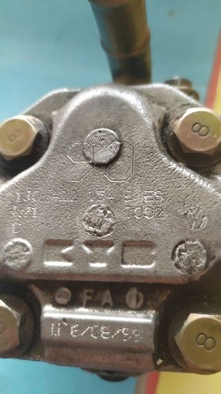 Bomba dirección asistida GRUPO VAG - 1J0422154E