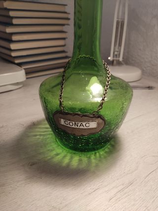 Botella y dos copas