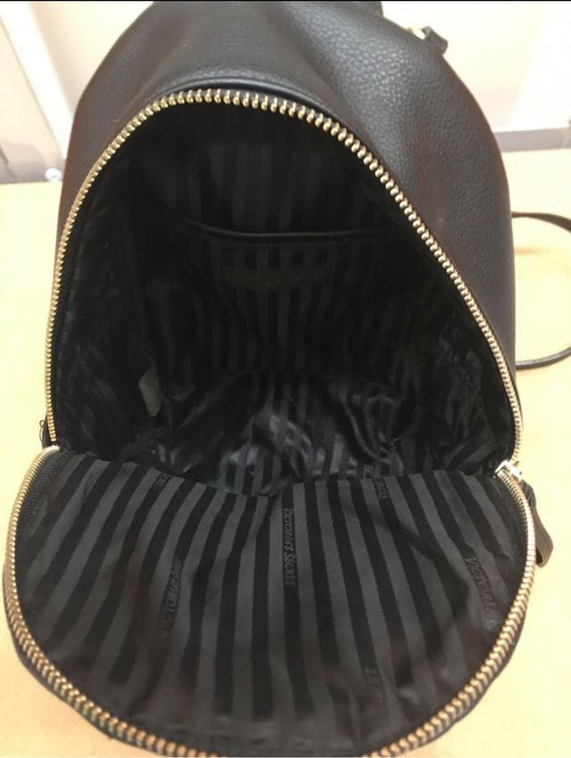 VICTORIA'S SECRET - mochila