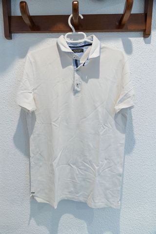 Polo blanco Zara