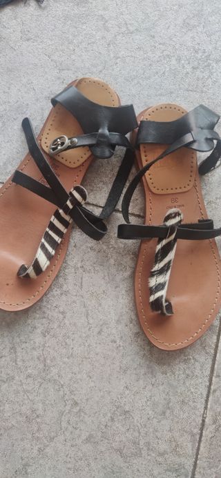 lote falda ,chaleco y sandalias 