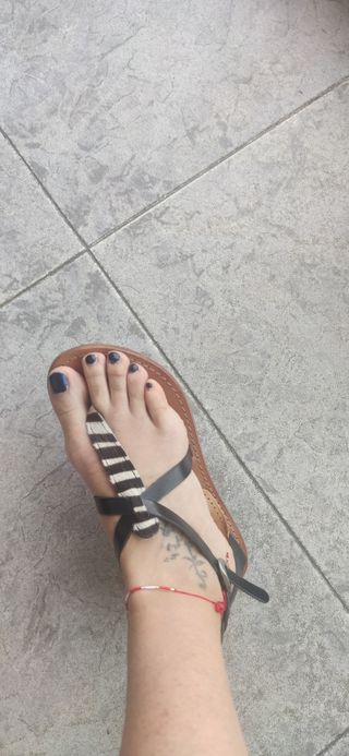 lote falda ,chaleco y sandalias 