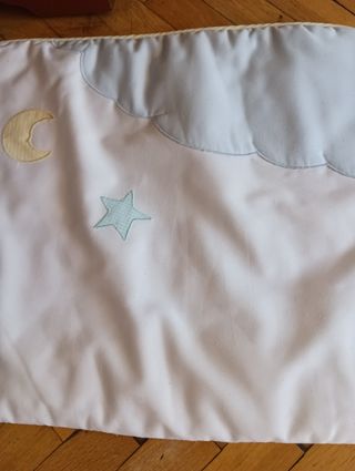 Protector para cuna.