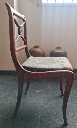 2 Sillas de comedor en caoba