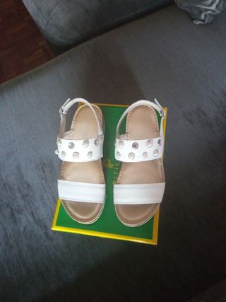 SANDALIAS a EXTRENAR PITILLOS