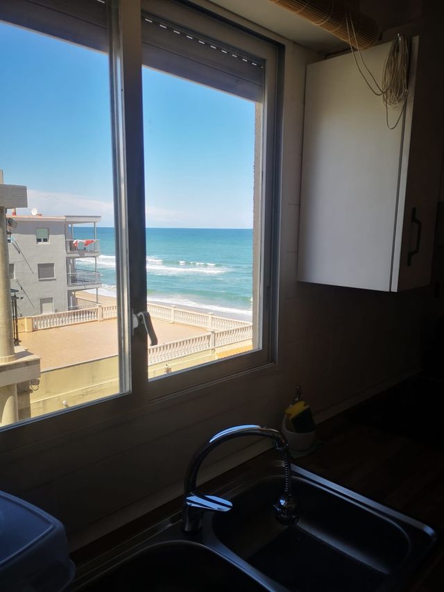 Apartamento playa en alquiler