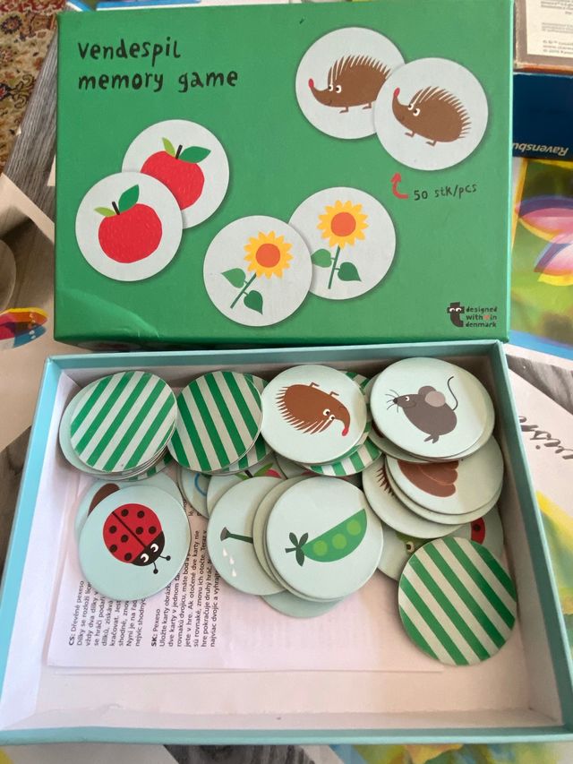 Juego de fichas de memoria para niños