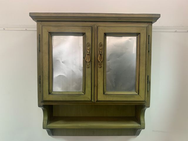 -50% Dto. VITRINA COLGAR 75cm. NUEVA DE EXPOSICION