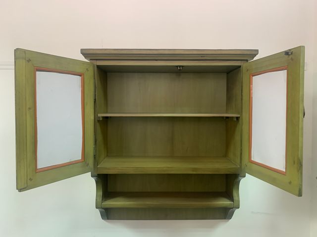 -50% Dto. VITRINA COLGAR 75cm. NUEVA DE EXPOSICION