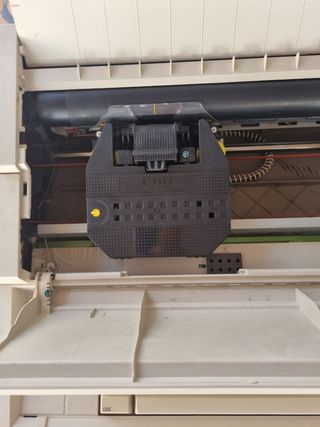 Máquina de escribir eléctrica. 