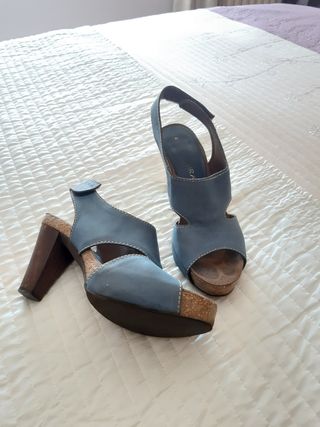 zapatos/sandalias de Pedro Miralles número 35
