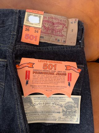 Levis 501 - W26/L34