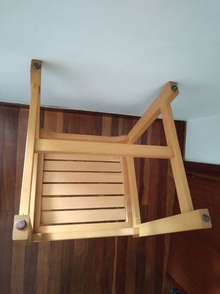 (2) Silla(s) de estudio