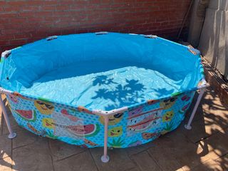 Piscina tubular redonda Bestway
