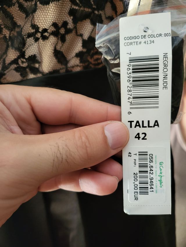 Vestido negro y beige