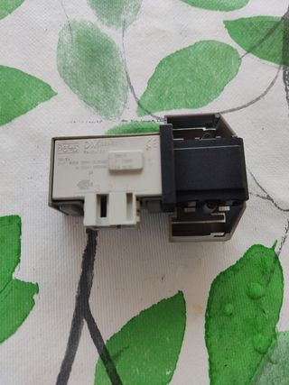 micro interruptor cierre puerta