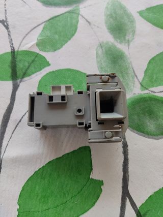 micro interruptor cierre puerta