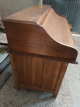 BUREAU.. escritorio ANTIGÜO
