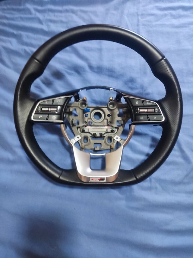 VOLANTE PELLE GTLINE, KIA