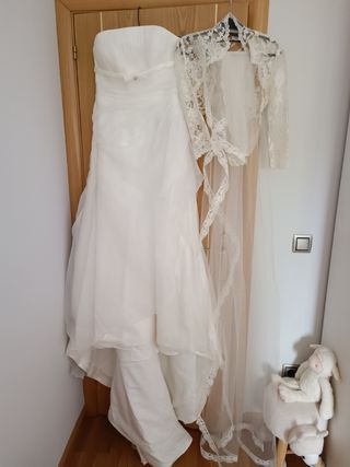 Vestido novia+torera+velo