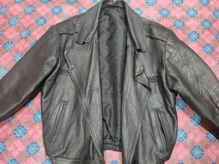 Cazadora bomber vintage de cuero