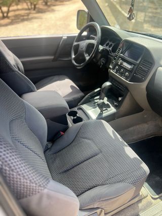 Mitsubishi Montero 2001