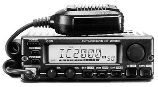 ICOM IC-2000H VHF 144 Mhz Radioaficionado "Nuevo"