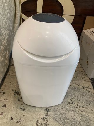Papelera pañales, caja original