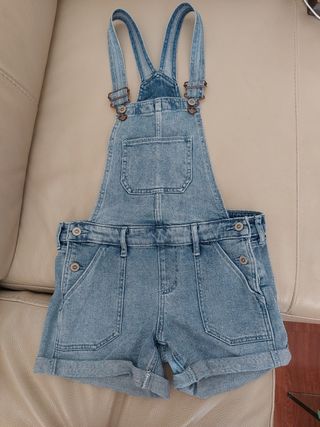 Mono vaquero Hollister talla XS.