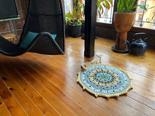 Mandala. Alfombra de trapillo redonda