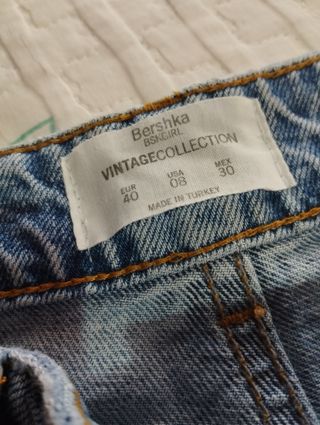 Pantalón Bershka 
