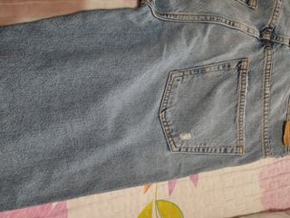 Pantalón Bershka 