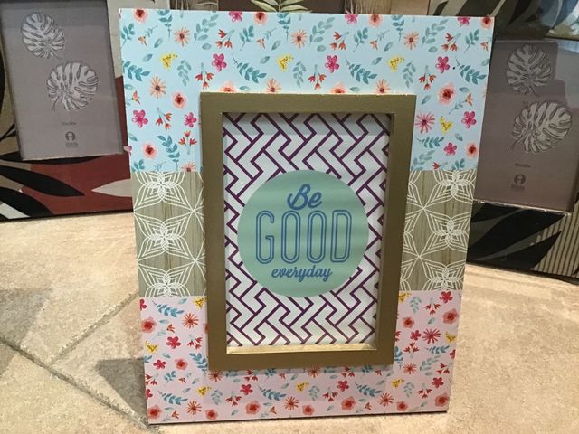 Marcos de fotos. Diversos modelos y precios.