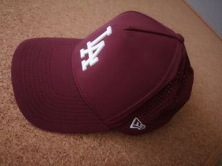 Gorra New Era LA granate nueva