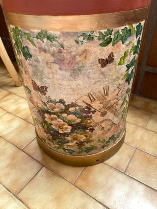 Paragüero Olla grande