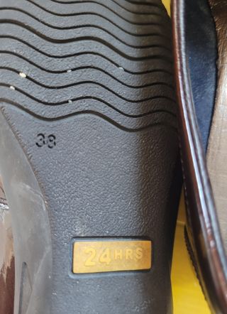 ZAPATOS MOCASINES DE PIEL CHAROL 24HRS.
