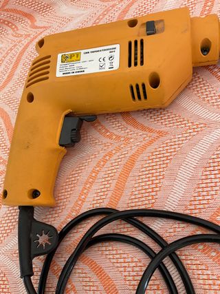 Trapano MANDRINO AUTOSERRANTE