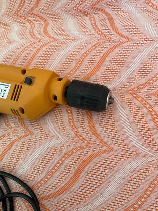 Trapano MANDRINO AUTOSERRANTE